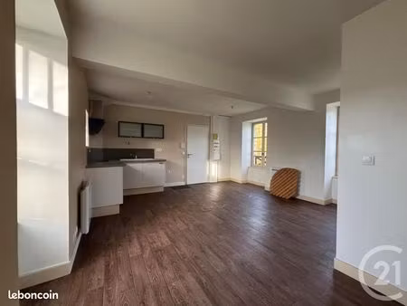 studio 1 pièce 26 m²