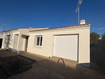 vente maison à soullans (85300) : à vendre / 77m² soullans