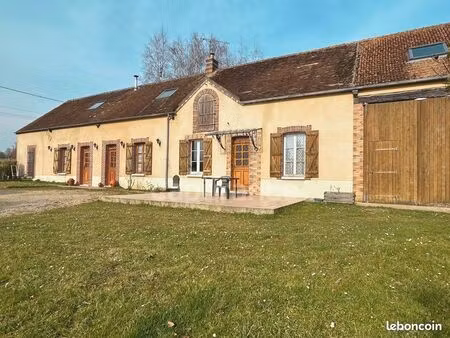 longère 8 pièces 175 m²