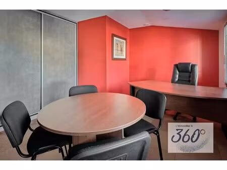 bureau à louer – disponible à la demie-journée
