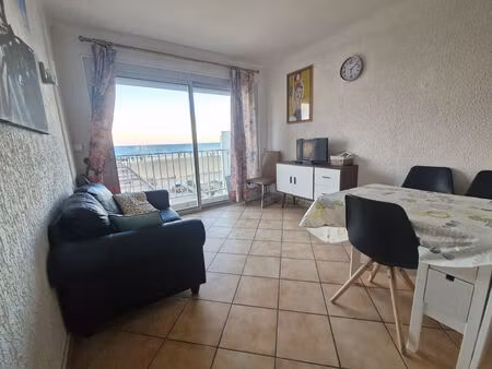 a louer t3 balcon vue mer port la nouvelle