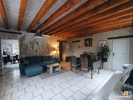 maison 4 pièces 85 m²