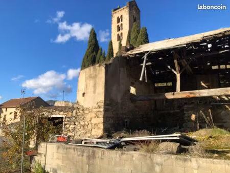 terrain et dépendance