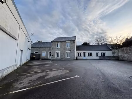 vente immeuble 1 pièce 260 m² à valognes (50700)  568 300 €