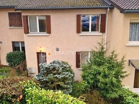 maison jumelee de 90 m² à saint-etienne