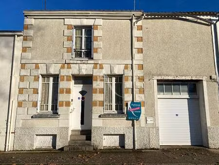 vente maison à machecoul (44270) : à vendre / 92m² machecoul