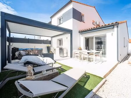 villa pia 4 pièce(s) 98 m2 sur un terrain de 250m²