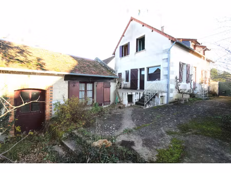 maison familiale avec jardin – la guerche-sur-l’aubois