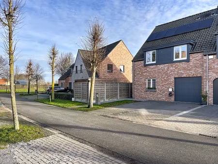 huis te koop in jabbeke met 4 slaapkamers