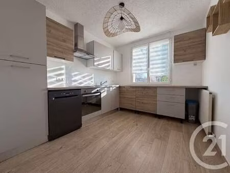 vente maison à rives d'andaine (61140) : à vendre / 61m² rives d'andaine