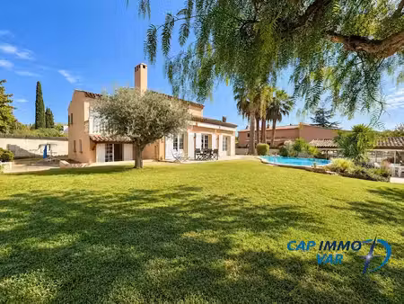 vente villa 5 pièces 158 m² à sanary-sur-mer (83110)  1 195 000 €