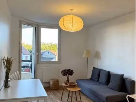 location meublée appartement 3 pièces 50 m² à asnieres-sur-seine (92600)  1 650 €