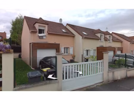 location meublée maison 4 pièces 63 m² à osny (95520)  1 500 €