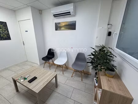location local commercial deville les rouen 76250