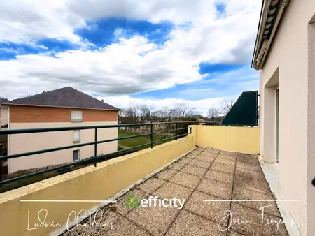 vente appartement 3 pièces 83.75 m² à saint-jacques-de-la-lande (35136)  215 000 €