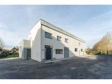 commerce avec loft et jardin à wielsbeke