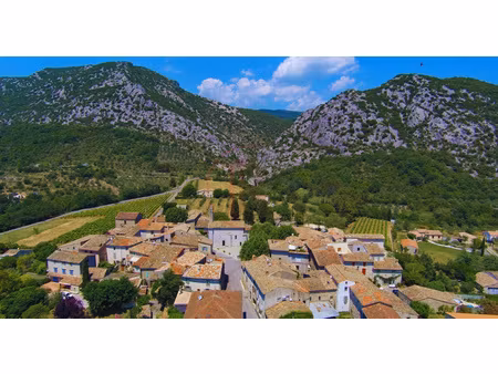 maison de maître 6 pièces 185m2 habitables  terrasses et 180