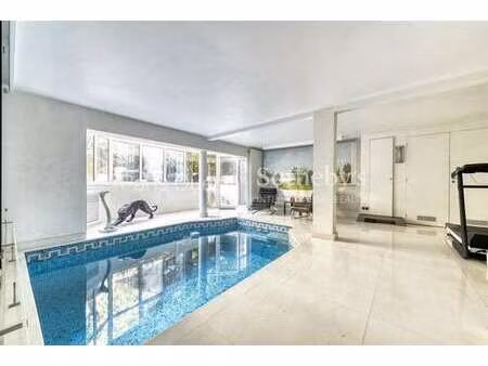 hôtel particulier à vendre à neuilly-sur-seine : 6 900 000 € | 335m²