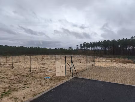 vente terrain 833 m² à gourbera (40990)  102 000 €