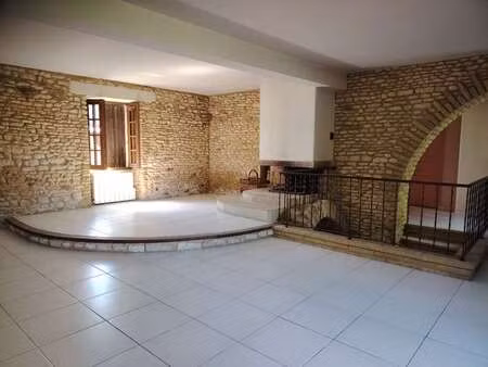 vente maison à irais (79600) : à vendre / 195m² irais
