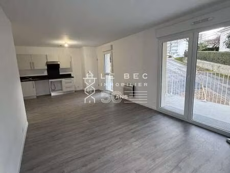 location appartement 3 pièces à hennebont (56700) : à louer 3 pièces / 67m² hennebont