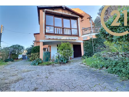vente saint-raphaël villa 6 pieces avec garage et piscine