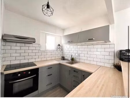 loue appartement 65 m2