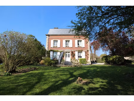 magnifique maison bourgeoise du 19 ème siècle sur son parc arboré