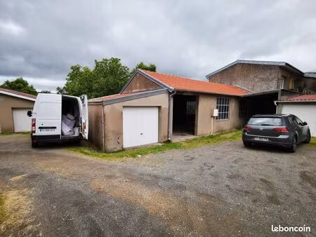atelier dépot local de stockage – env 100 m² – parking & accès livraison – tucquegnieux
