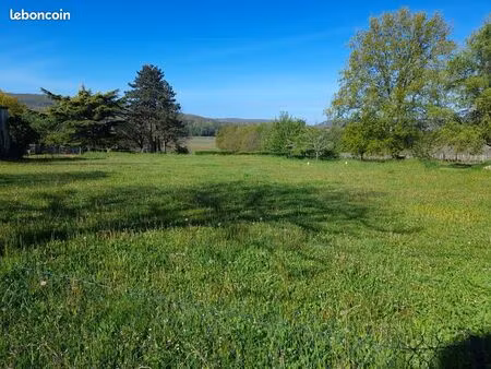 terrain 764 m² caillac