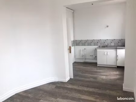 t2 26m2 centre ville d'auchy