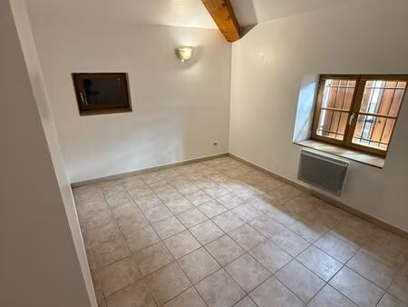 à louer t3 en duplex