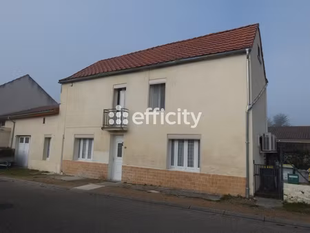 maison 3 pièces - 75 m²