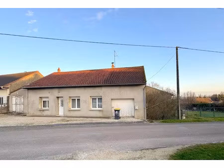 vente maison 5 pièces 104.25 m² à bragny-sur-saône (71350)  159 000 €
