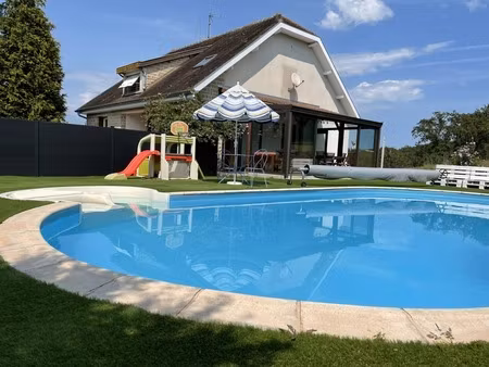 maison à vendre 7 pièces saint vallier (71)