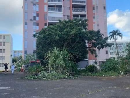 t4 spacieux 91 m² – 5ème étage avec ascenseur – pointe-à-pitre (poinsettia)