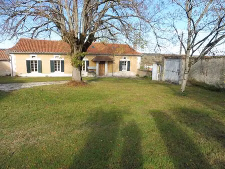 riberac proche commerces  belle vue