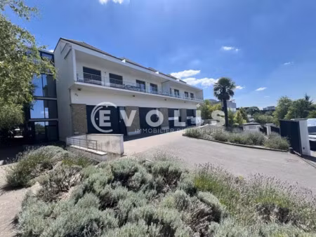 locaux d'activités rare sur le secteur