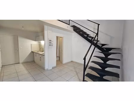 location appartement 2 pièces 31.27 m² à le teil (07400)  450 €