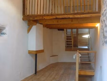 loue maison de village à tallard