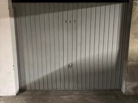 garage à louer lyon 9 - vaise industrie