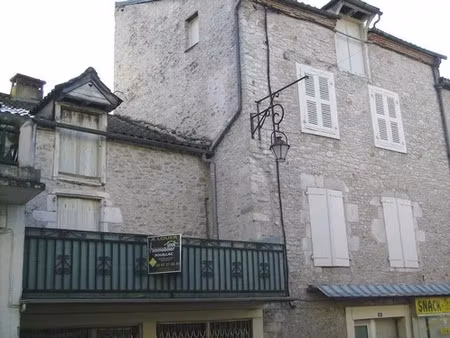 vente immeuble 150 m² à souillac (46200)  140 500 €