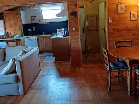 location meublée appartement 3 pièces 60 m² à limoux (11300)  640 €