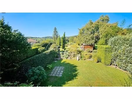 maison de village 9 pièces 223 m²