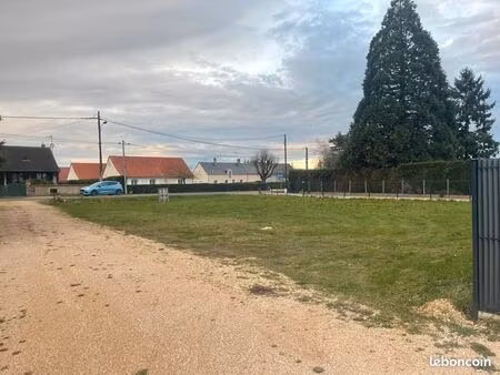 terrain 600 m² cormeray