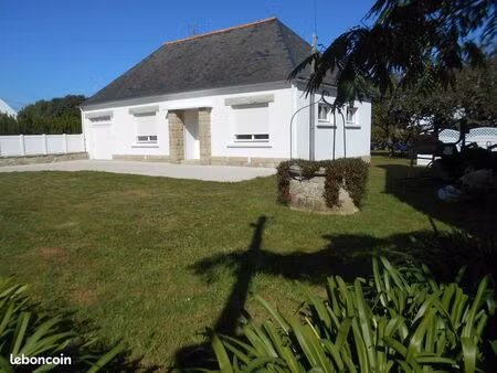 maison meublée de plain-pied avec gd jardin clos