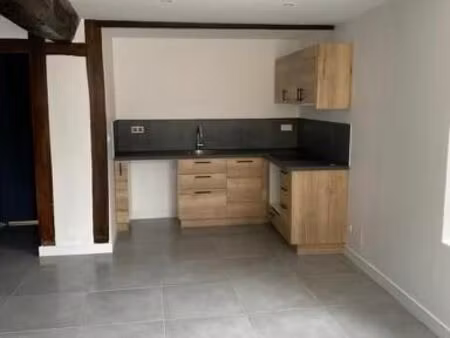 à louer – appartement 45 m² – nogent-sur-vernisson (15 km de montargis)