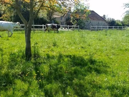 terrain 1648m2 constructible