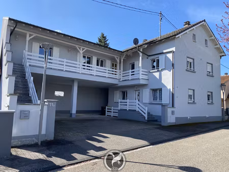 immeuble de 236 m2 sur 2 ares 88.