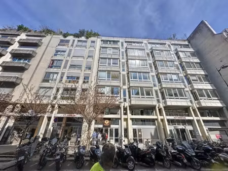 paris 75010 - rue de paradis - local commercial de 4315 m²